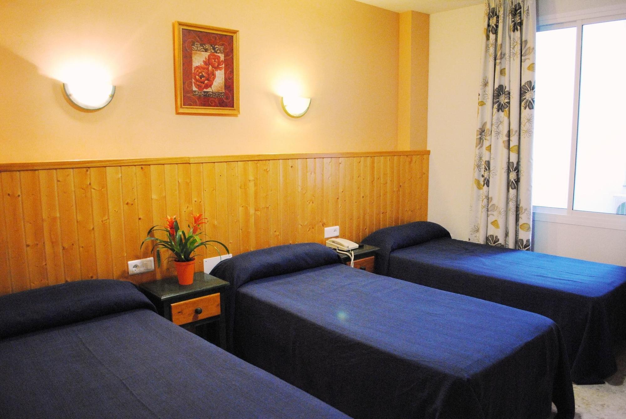 Hotel Maria Cristina La Cala Del Moral Værelse billede