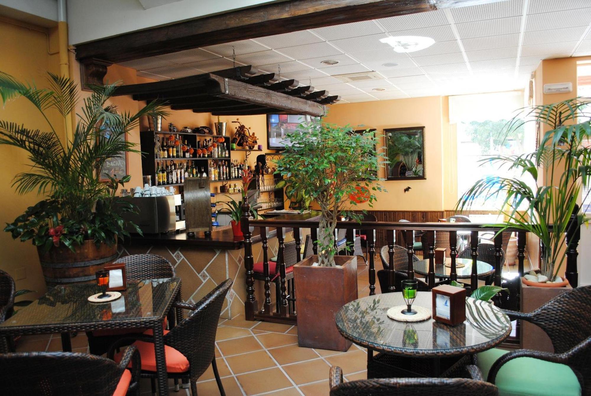 Hotel Maria Cristina La Cala Del Moral Restaurant billede